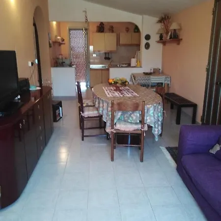 Gio Con Piscina Ferienhaus